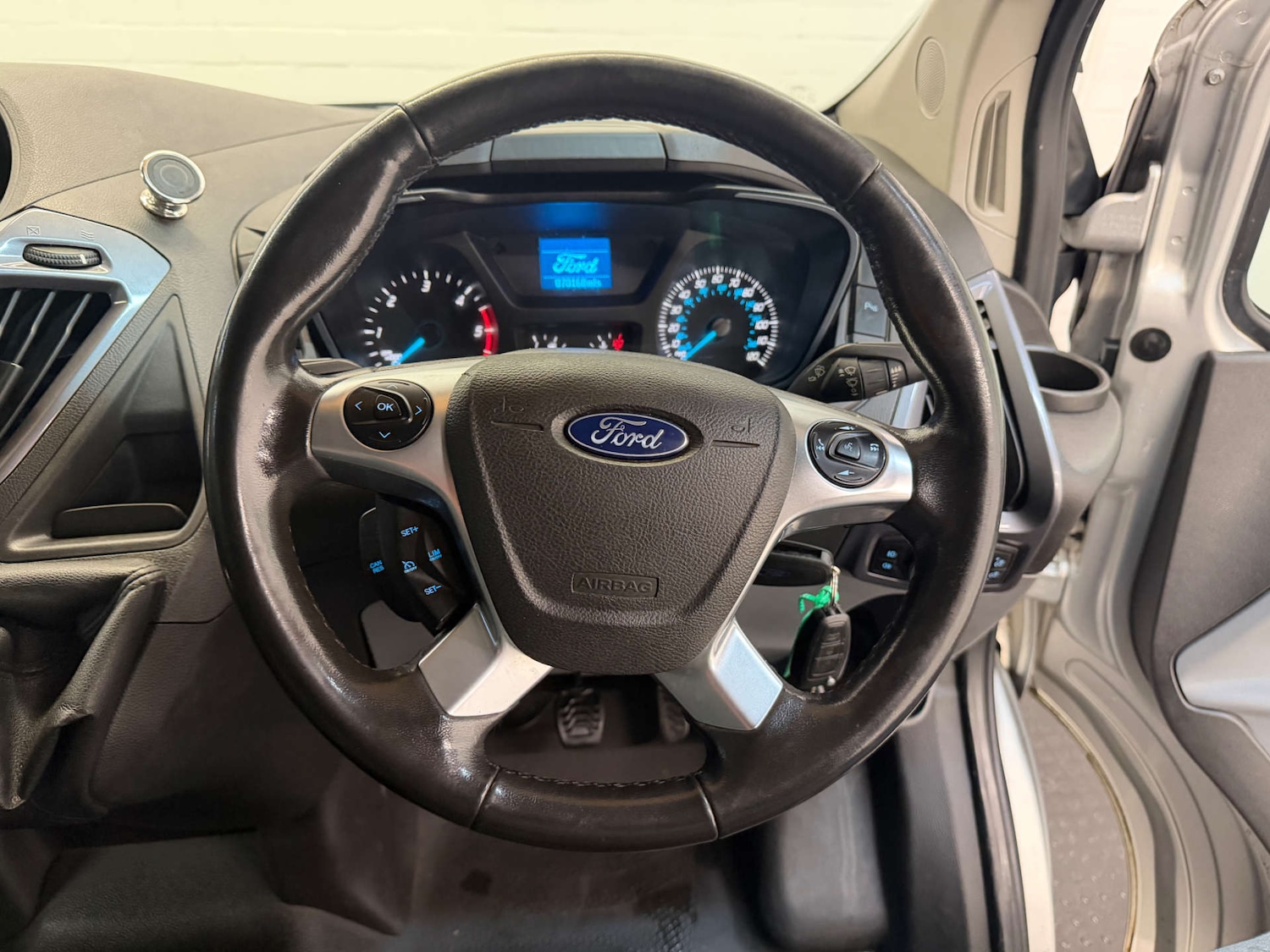 Used Ford Transit Custom 2017 for sale - 78111272: Photo 20