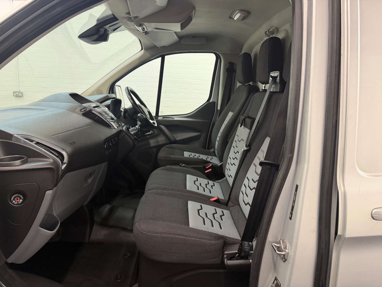 Used Ford Transit Custom 2017 for sale - 78111272: Photo 5