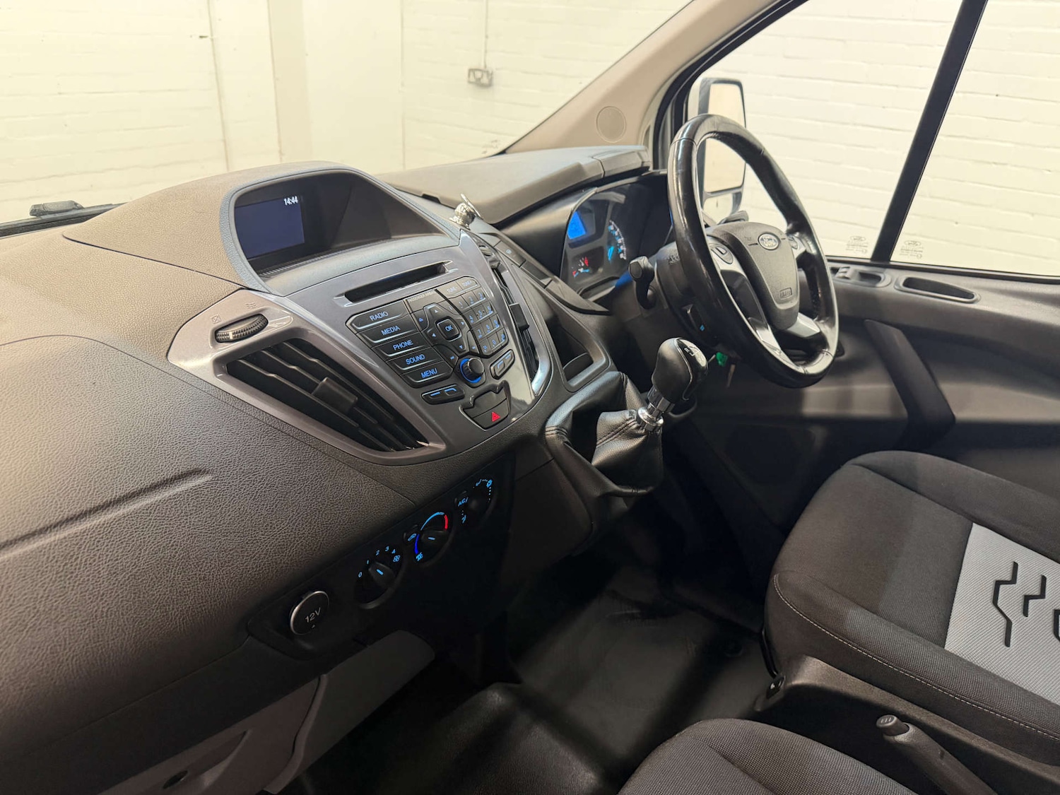 Used Ford Transit Custom 2017 for sale - 78111272: Photo 7