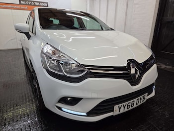 Used Renault Clio 2018 for sale - 79504366: Photo