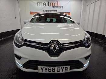 Used Renault Clio 2018 for sale - 79504366: Photo