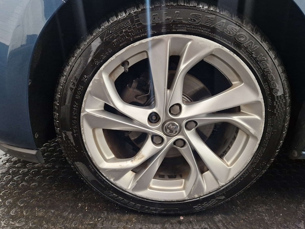 Used Vauxhall Astra 2017 for sale - 76142024: Photo 29