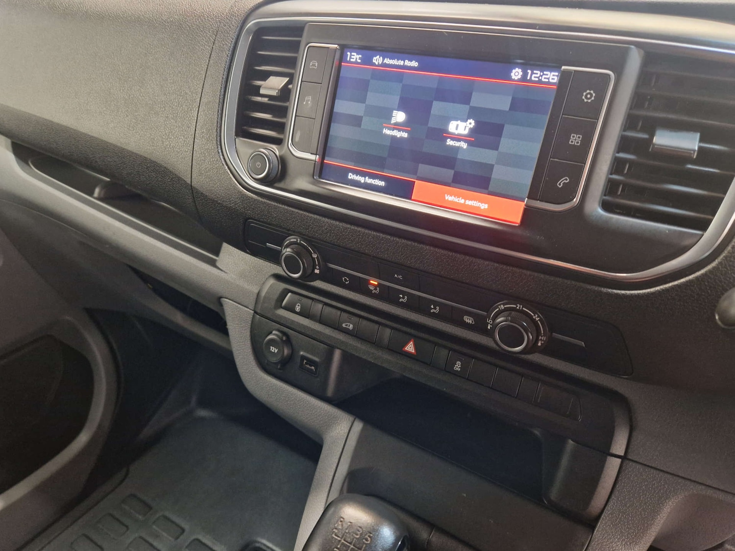 Used Citroen Dispatch 2017 for sale - 76469537: Photo 21