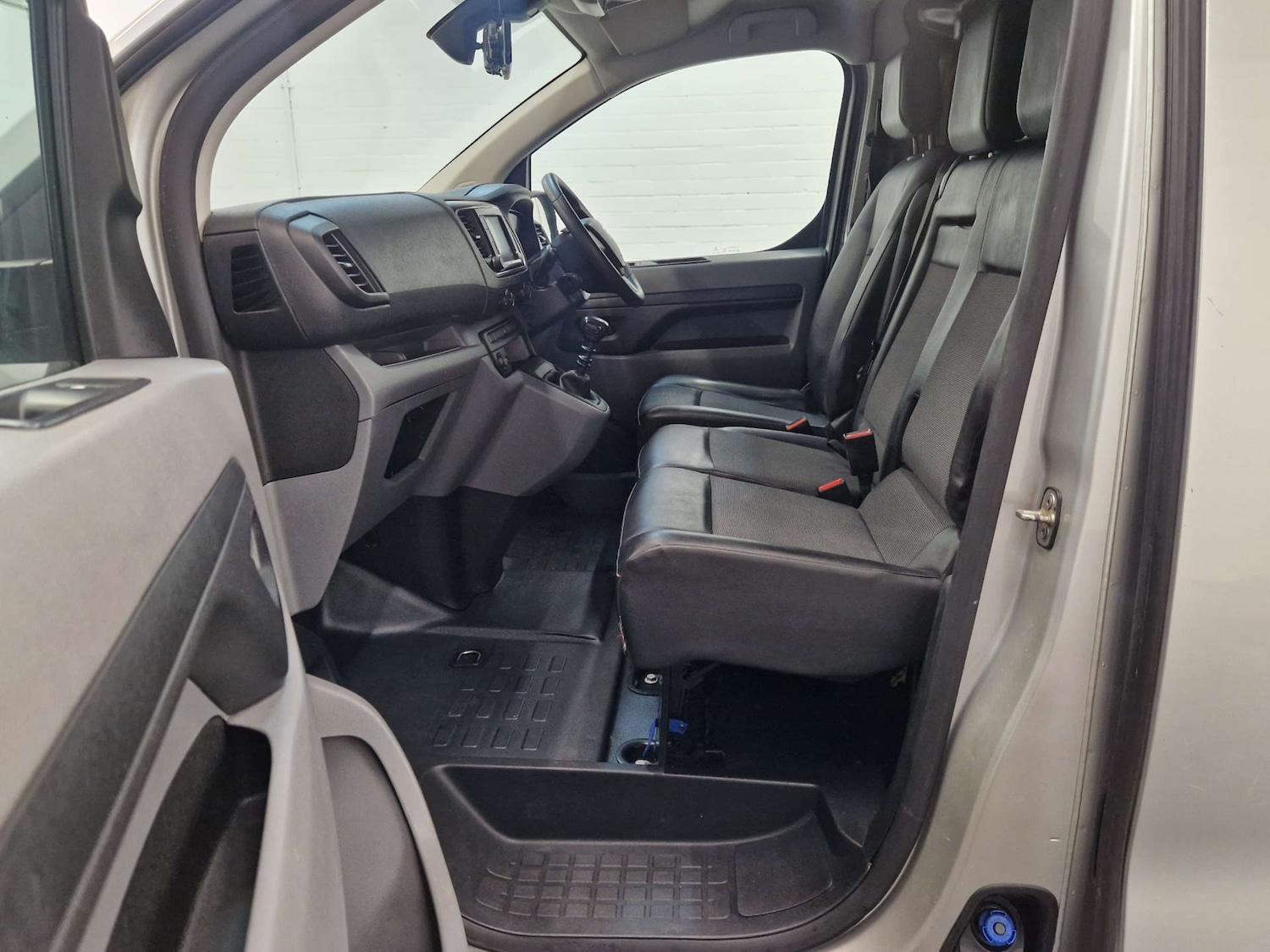 Used Citroen Dispatch 2017 for sale - 76469537: Photo 28