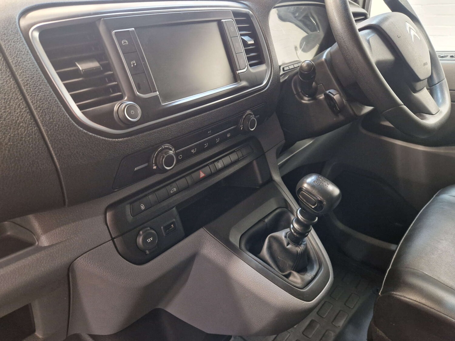 Used Citroen Dispatch 2017 for sale - 76469537: Photo 31