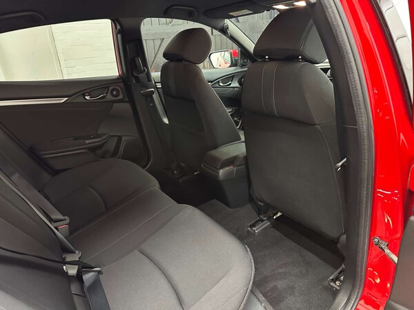 Used Honda Civic 2019 for sale - 74872908: Photo 19