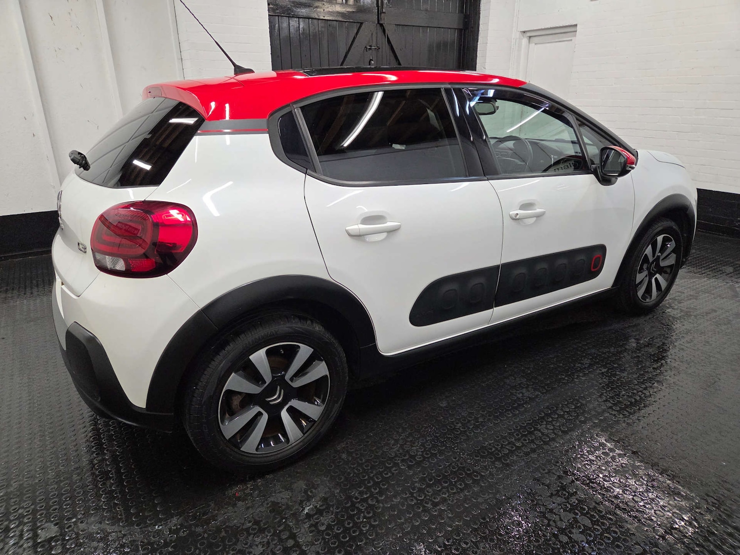 Used Citroen C3 2016 for sale - 76640034: Photo 32