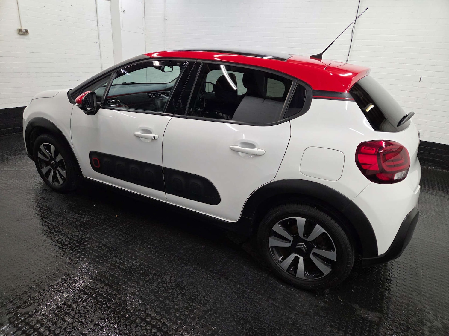 Used Citroen C3 2016 for sale - 76640034: Photo 33