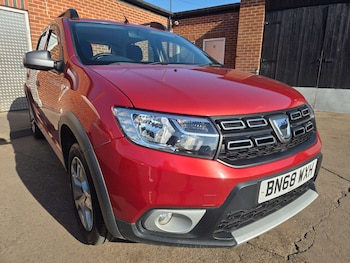 Used Dacia Sandero 2018 for sale - 79628521: Photo