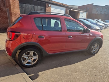 Used Dacia Sandero 2018 for sale - 79628521: Photo