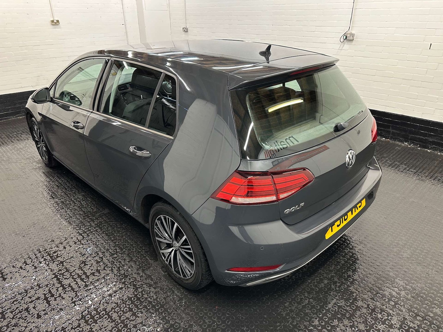 Used Volkswagen Golf 2018 for sale - 76588732: Photo 14