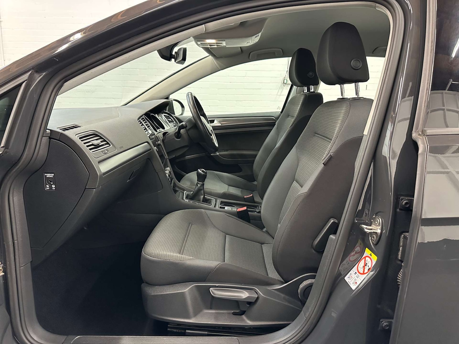 Used Volkswagen Golf 2018 for sale - 76588732: Photo 27