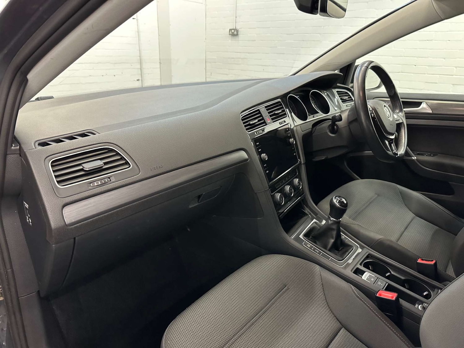 Used Volkswagen Golf 2018 for sale - 76588732: Photo 28