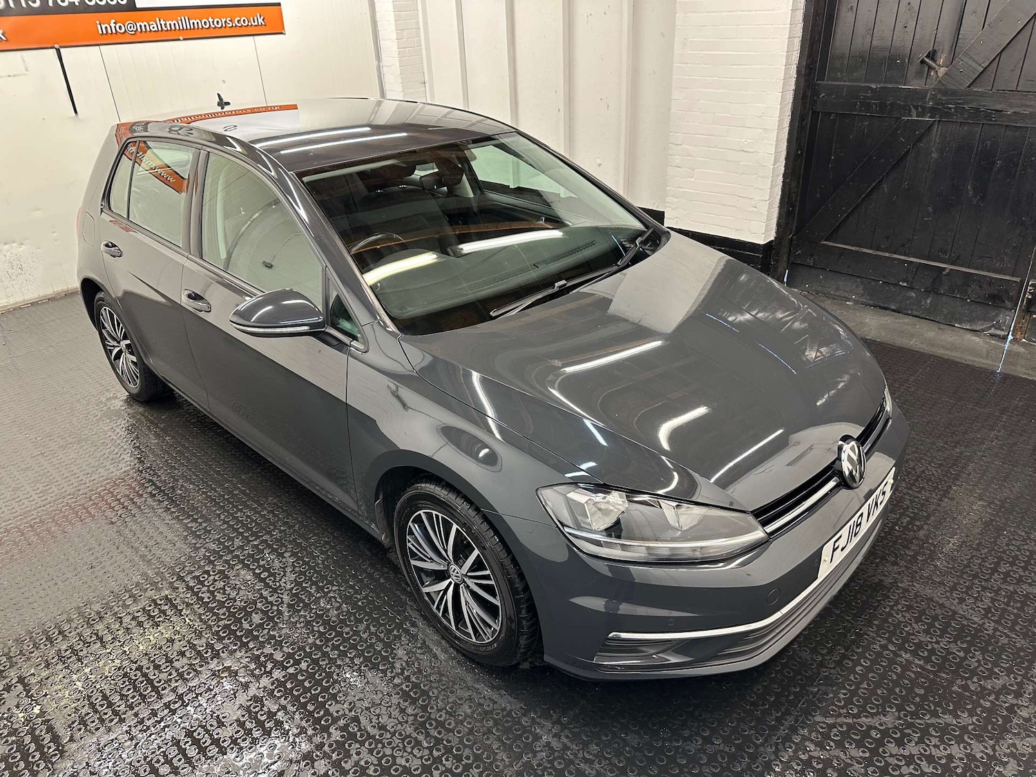 Used Volkswagen Golf 2018 for sale - 76588732: Photo 6