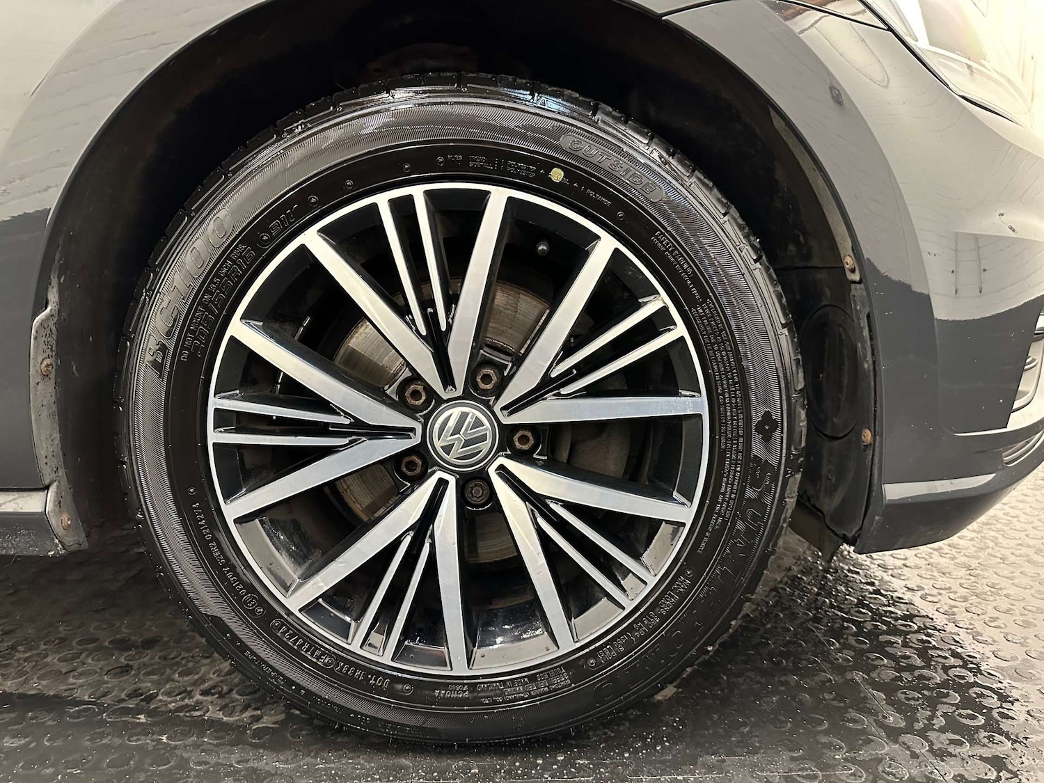 Used Volkswagen Golf 2018 for sale - 76588732: Photo 9