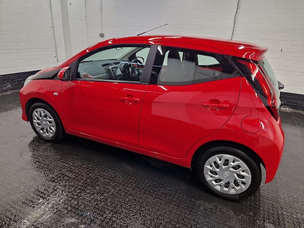 Used Toyota AYGO 2019 for sale - 76278268: Photo 27