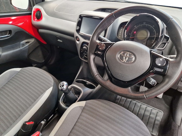 Used Toyota AYGO 2019 for sale - 76278268: Photo 9