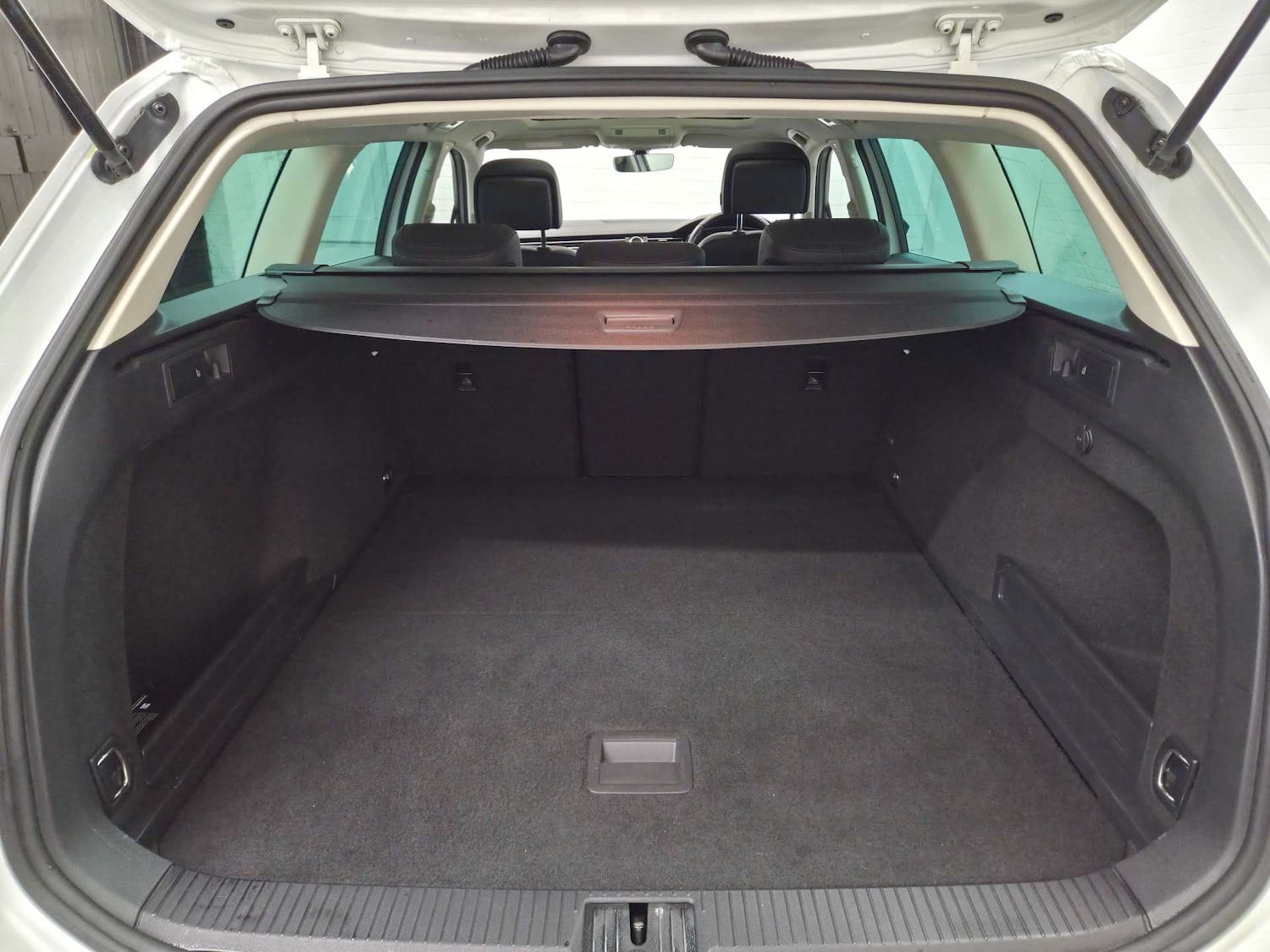 Used Volkswagen Passat 2017 for sale - 77609425: Photo 19