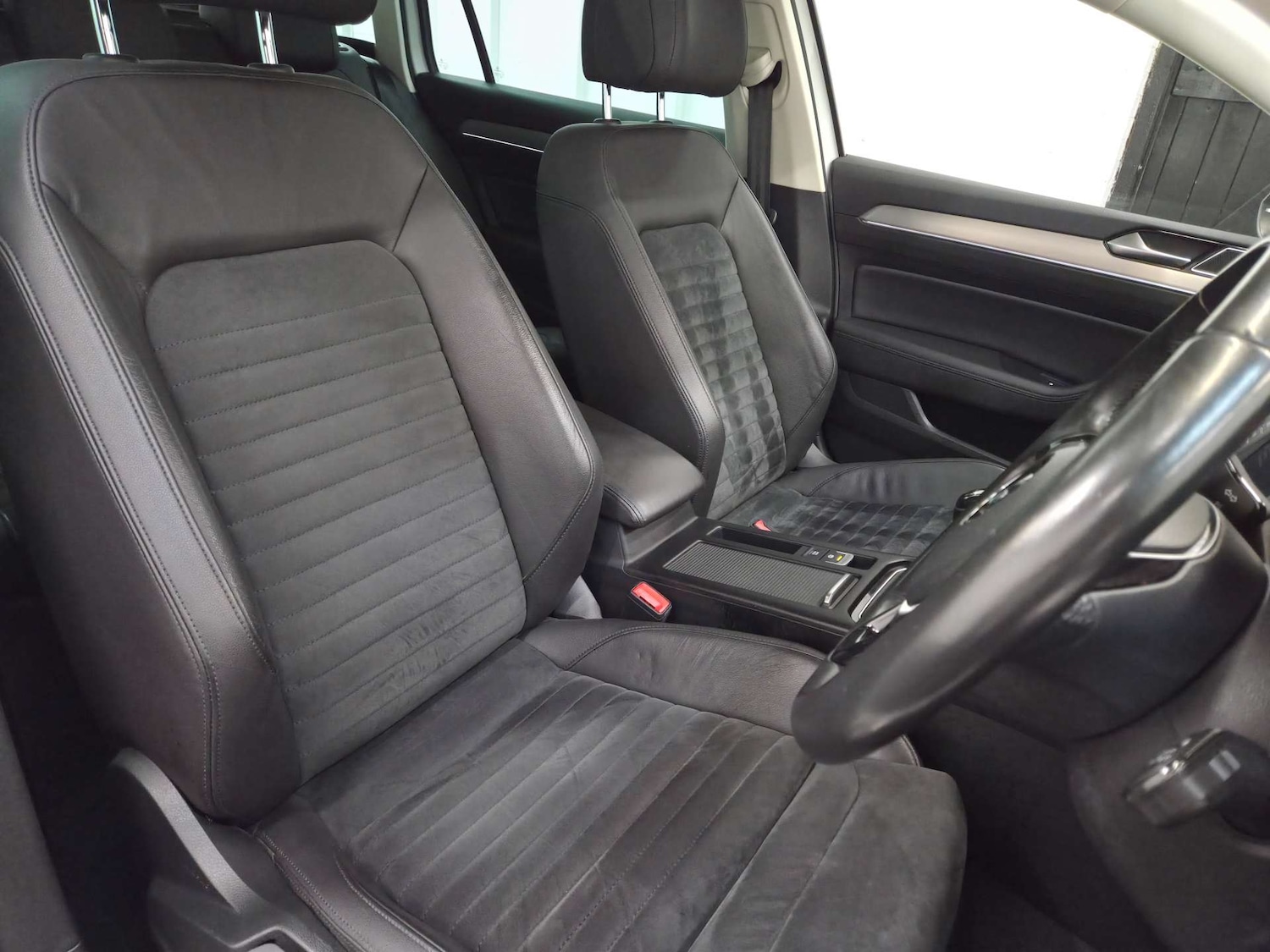 Used Volkswagen Passat 2017 for sale - 77609425: Photo 21