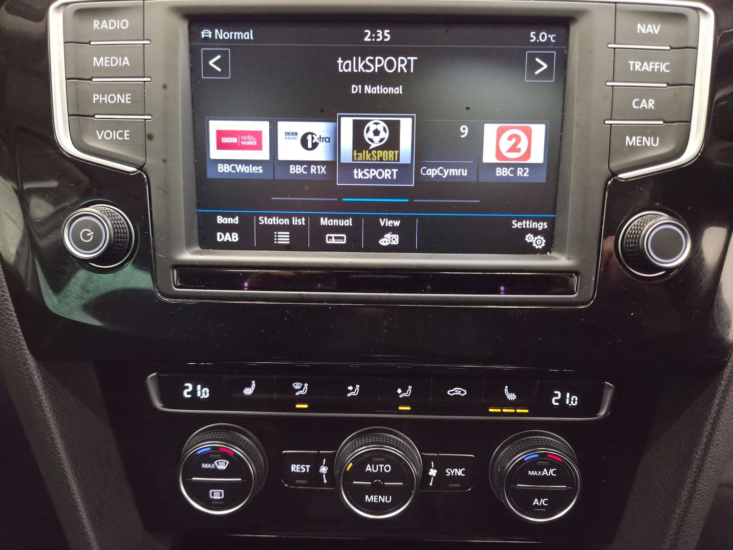 Used Volkswagen Passat 2017 for sale - 77609425: Photo 31