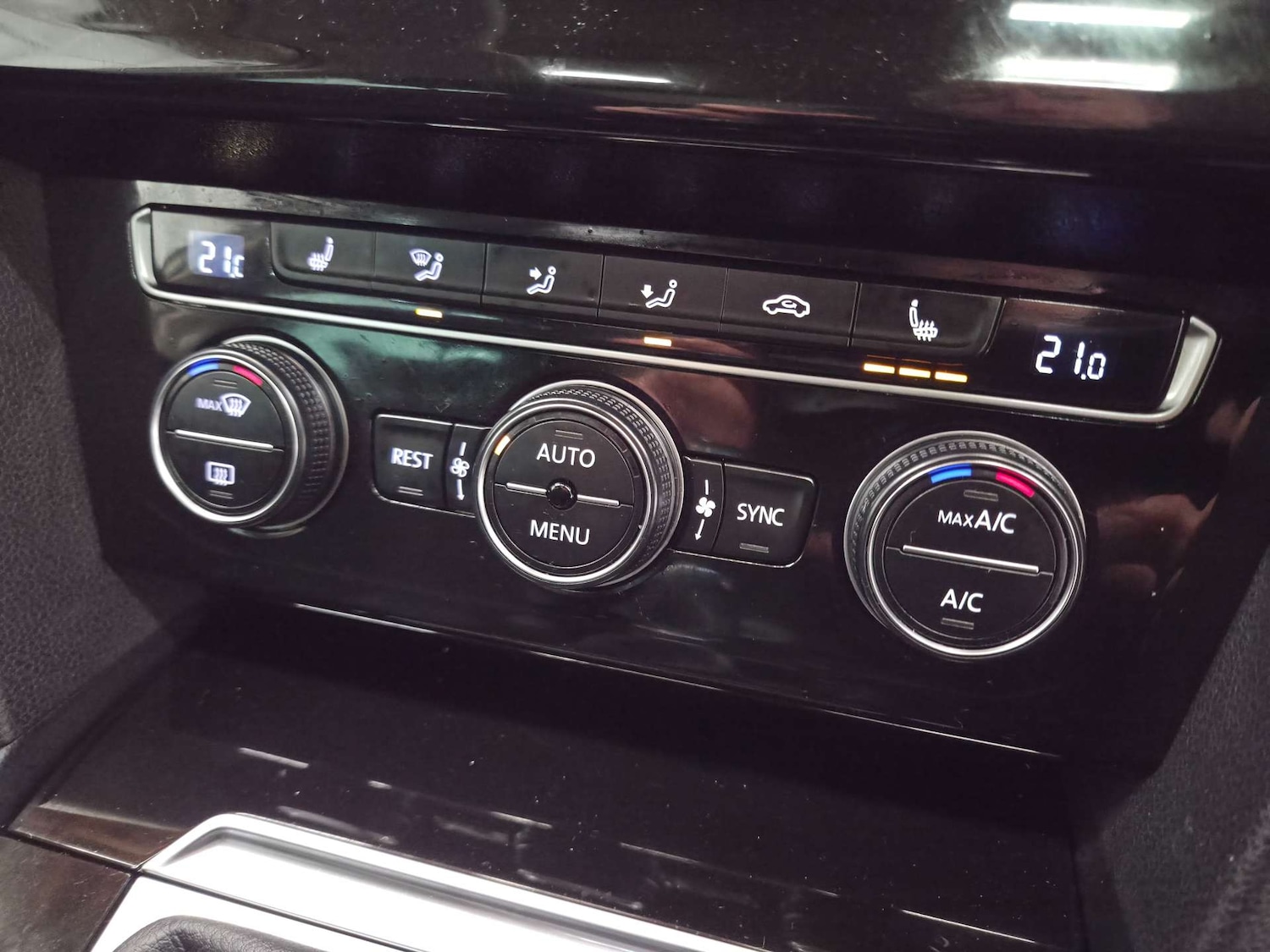 Used Volkswagen Passat 2017 for sale - 77609425: Photo 33