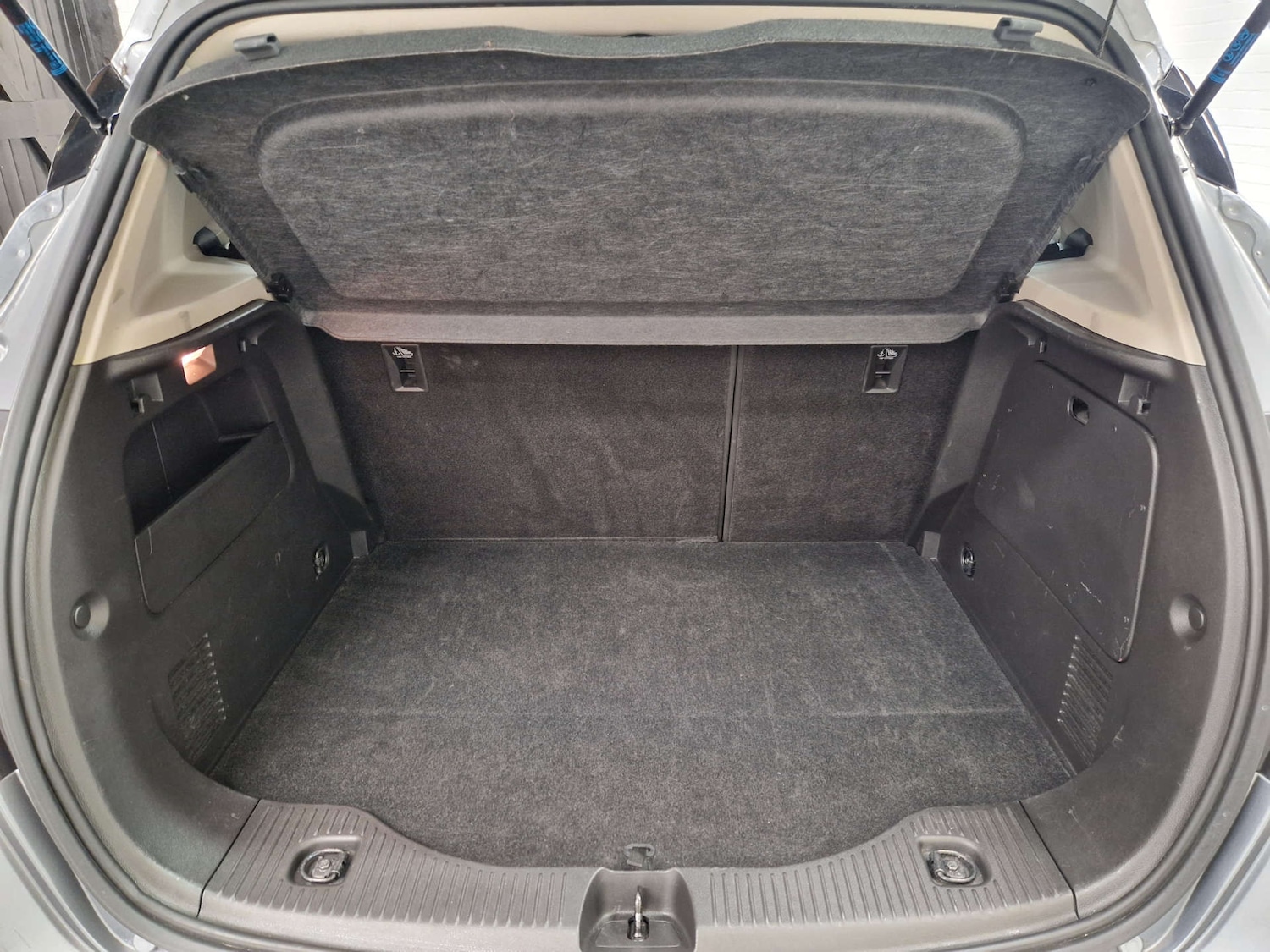 Vehicle 32