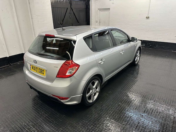 Used Kia Ceed 2010 for sale - 76228746: Photo 21