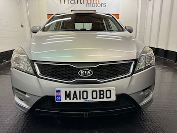 Used Kia Ceed 2010 for sale - 76228746: Photo 2