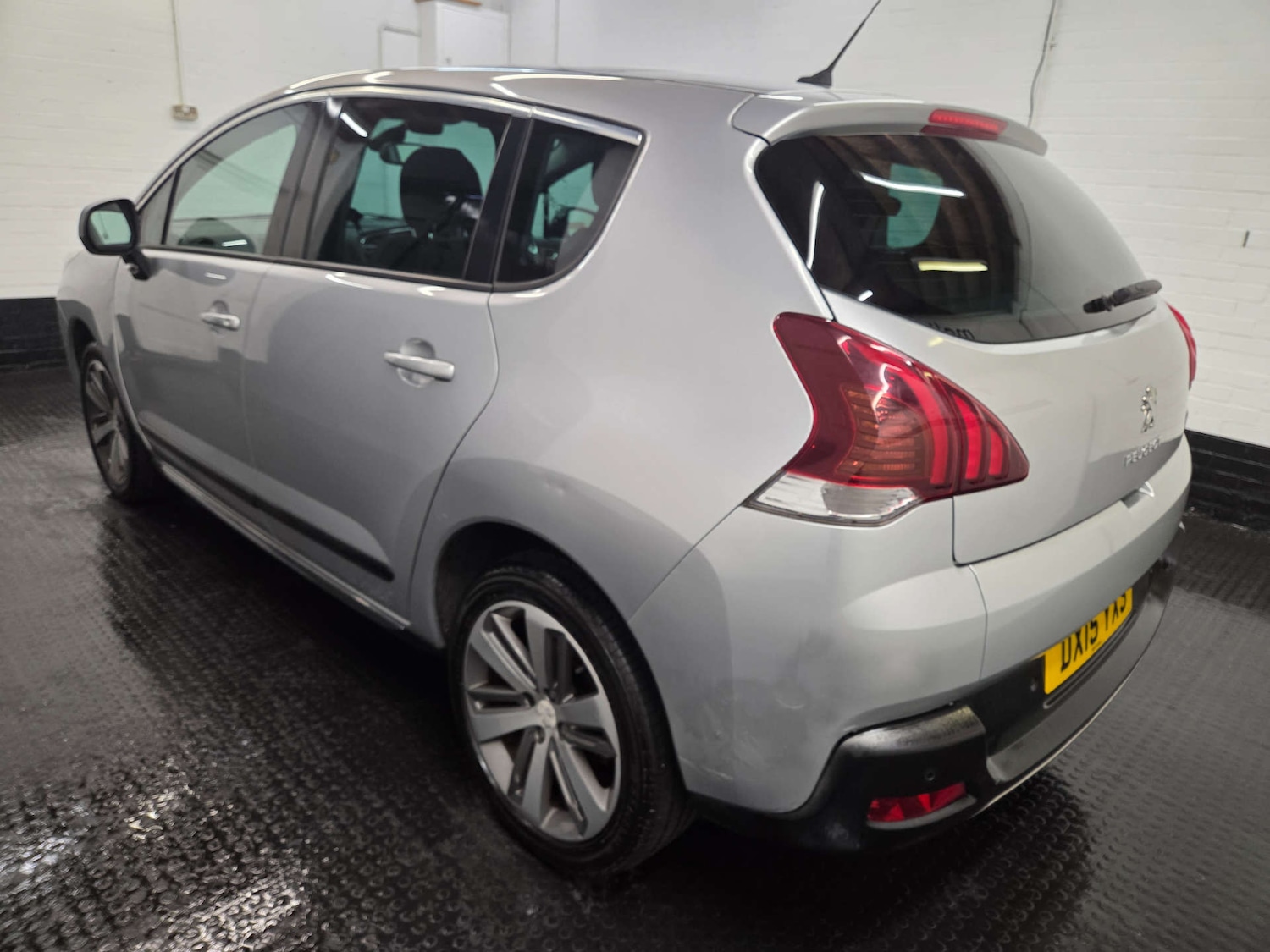 Used Peugeot 3008 2015 for sale - 76556041: Photo 42