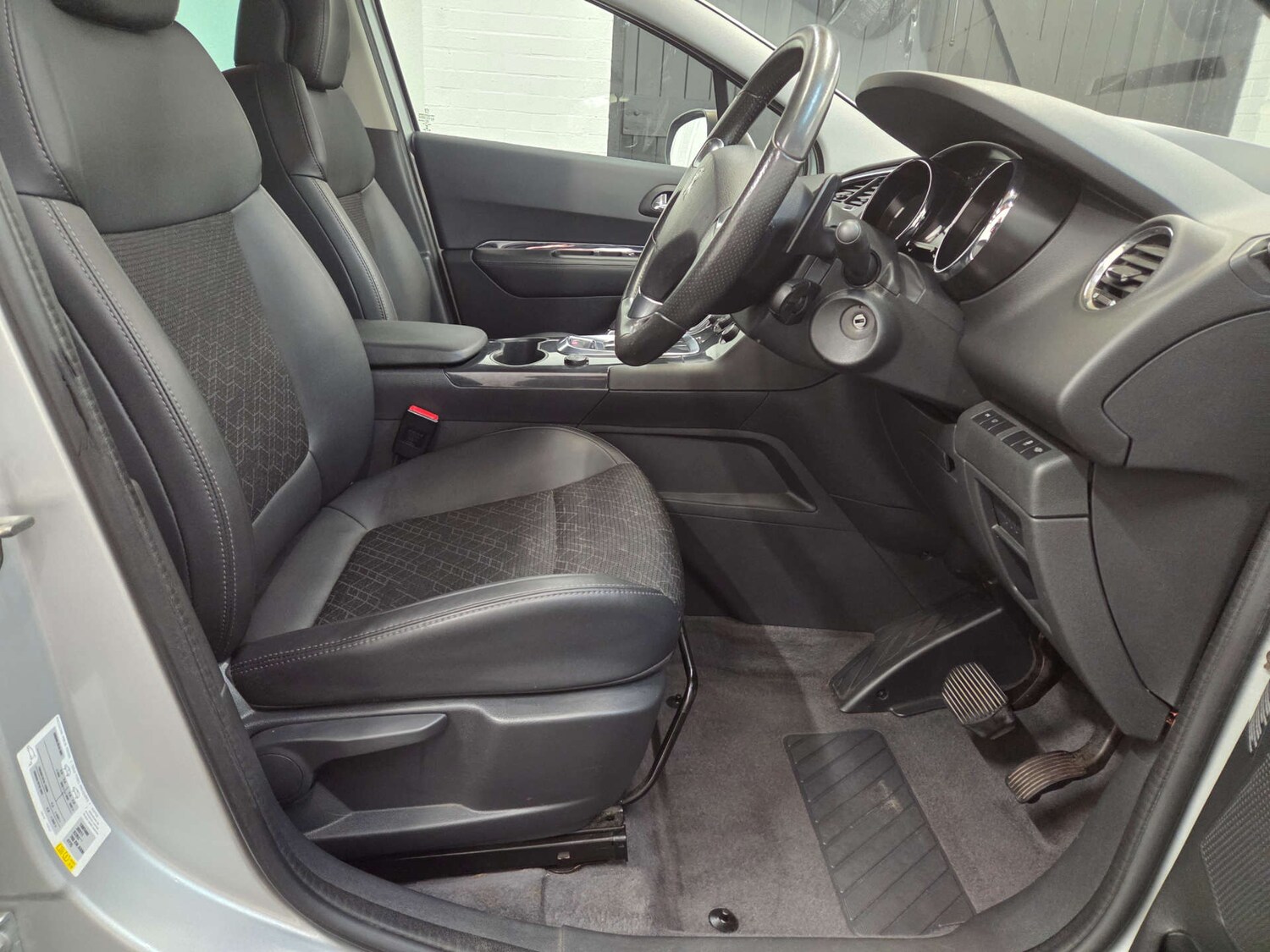 Used Peugeot 3008 2015 for sale - 76556041: Photo 8