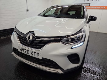 Used Renault Captur 2020 for sale - 79508148: Photo