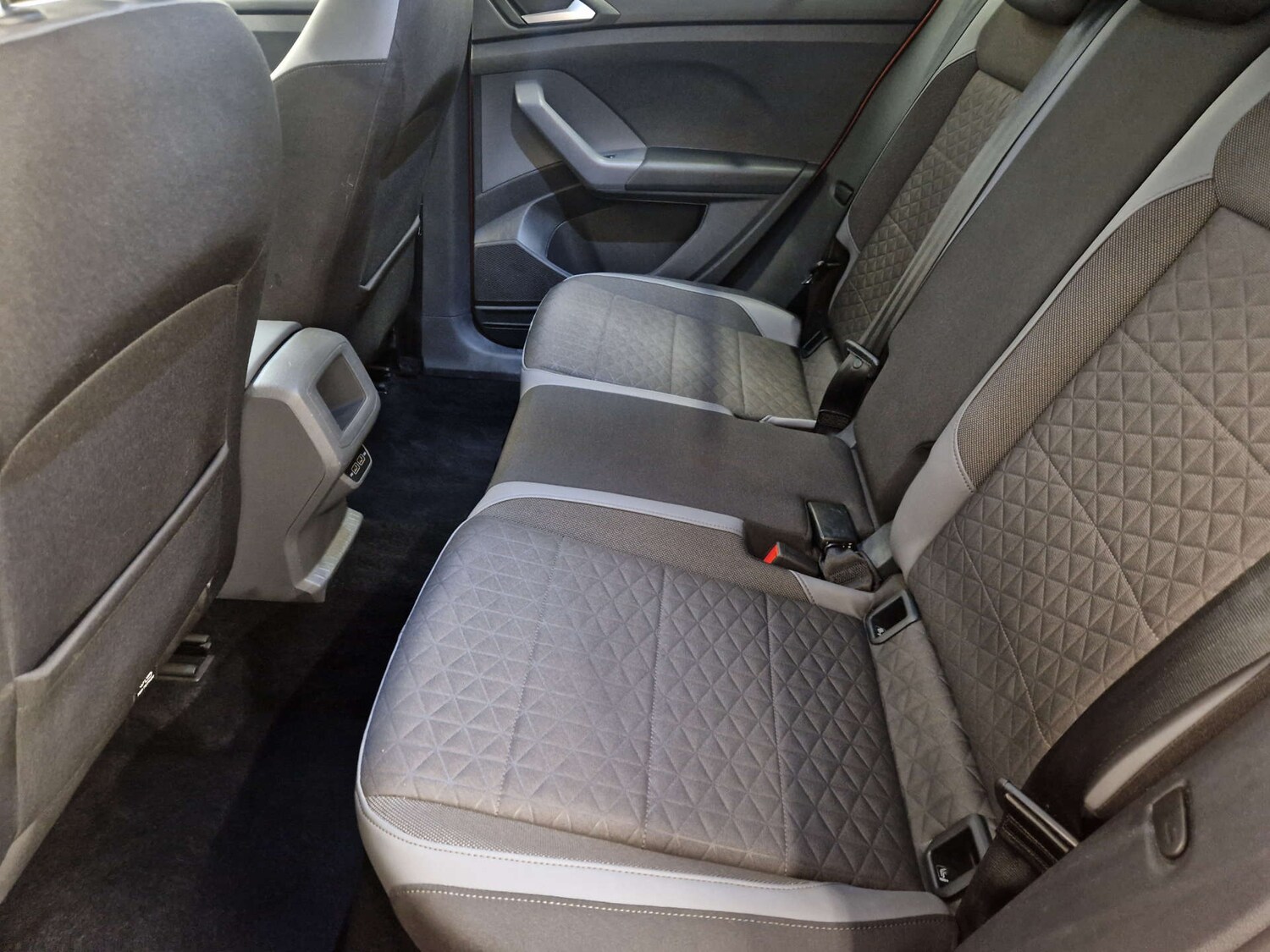 Used Volkswagen T-Cross 2020 for sale - 76132420: Photo 40