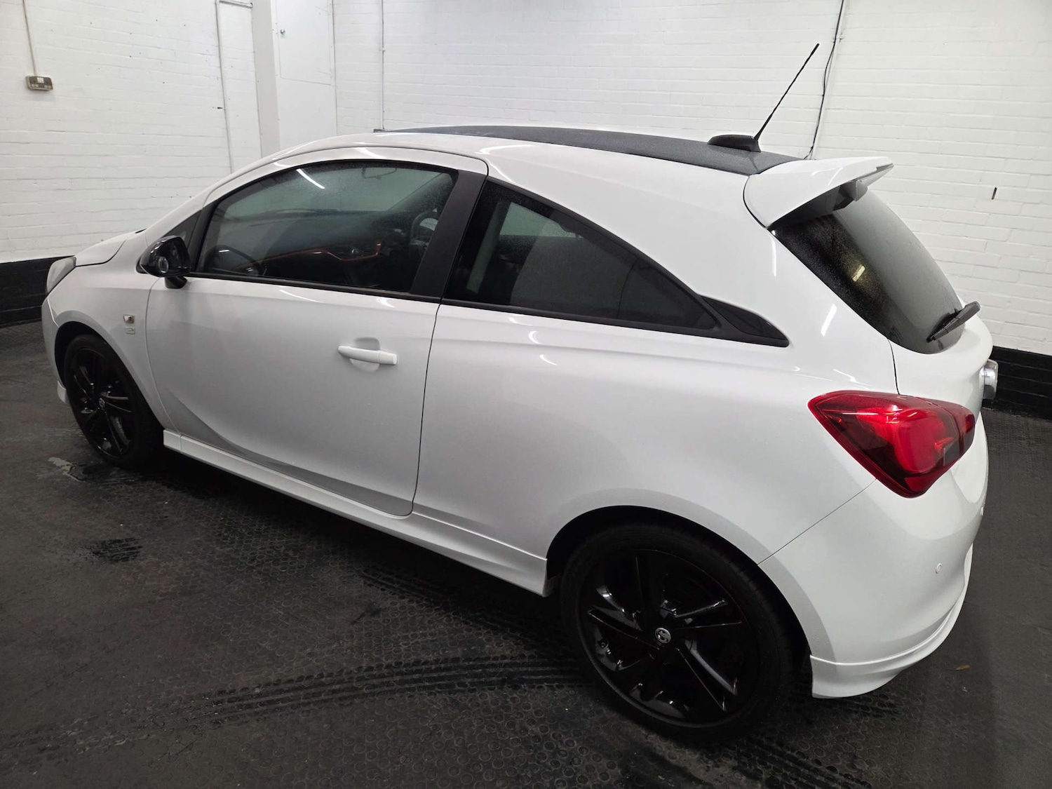 Used Vauxhall Corsa 2016 for sale - 76591653: Photo 4