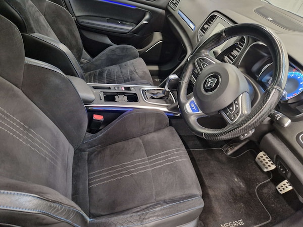 Used Renault Megane 2017 for sale - 76197196: Photo 10