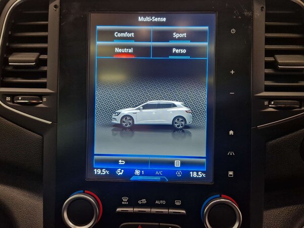 Used Renault Megane 2017 for sale - 76197196: Photo 18