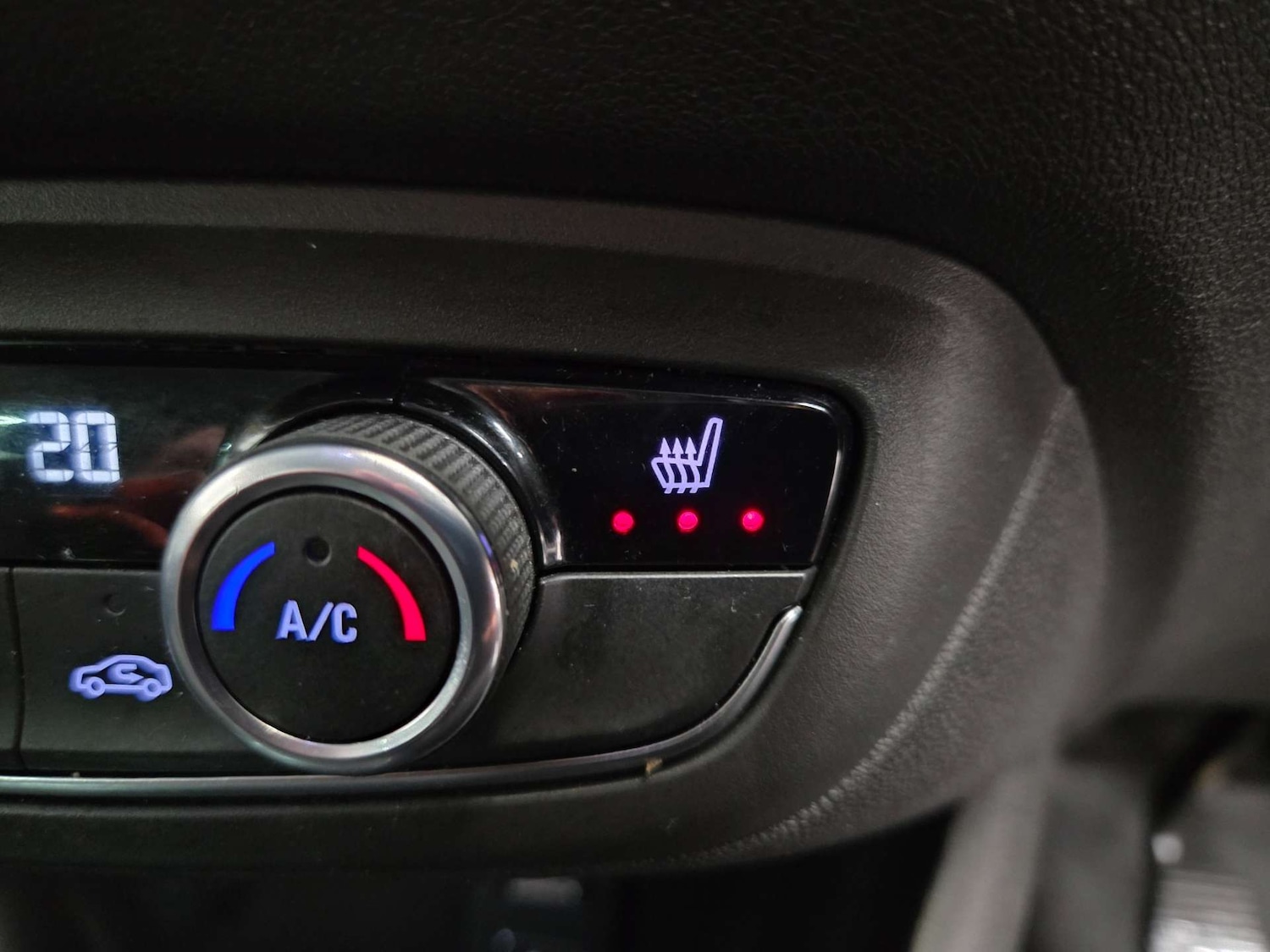 Used Vauxhall Crossland 2022 for sale - 77107165: Photo 16