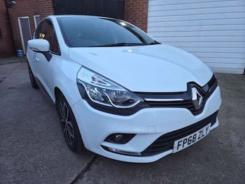 Renault Clio feature image