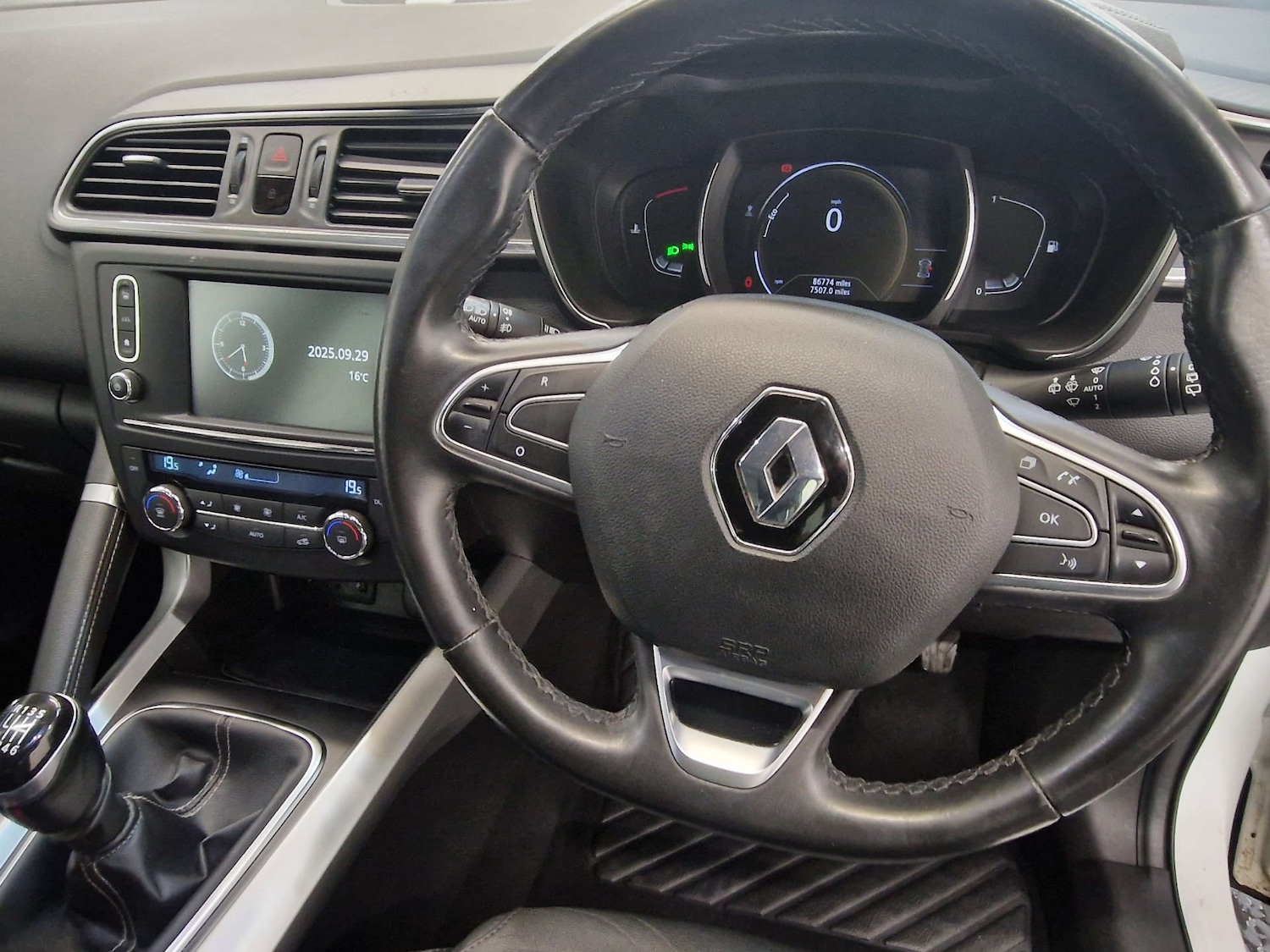 Used Renault Kadjar 2017 for sale - 76068177: Photo 10