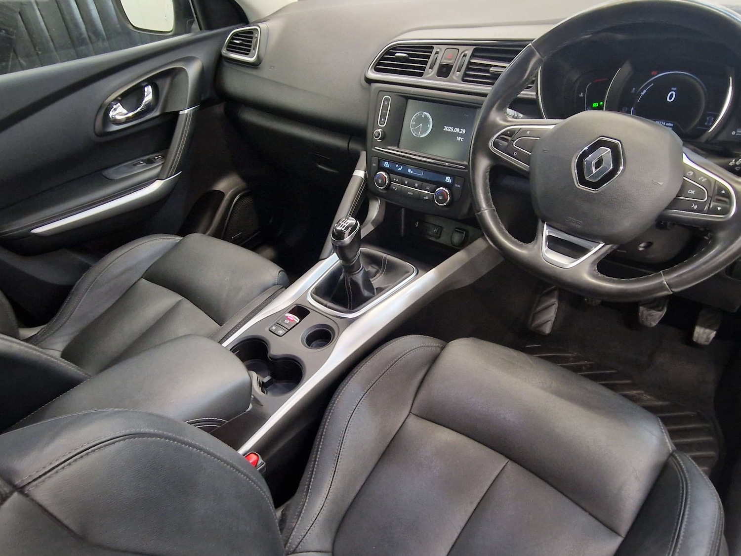 Used Renault Kadjar 2017 for sale - 76068177: Photo 9