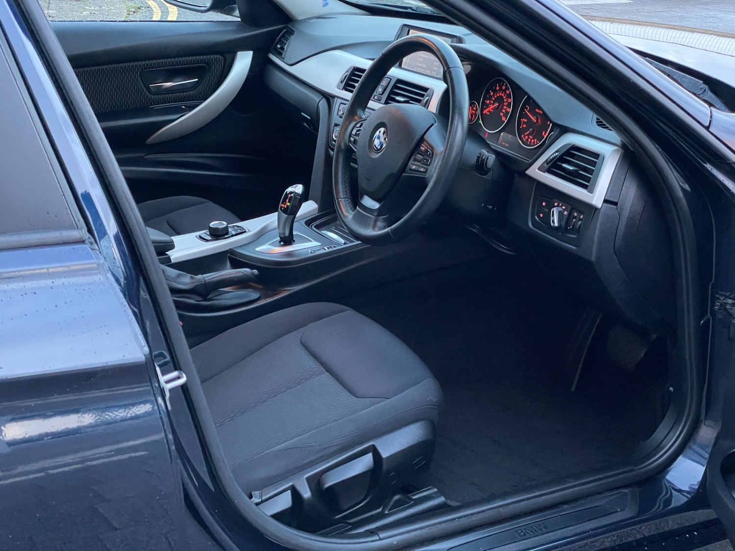 Used BMW 3 Series 2013 for sale - 76224249: Photo 10