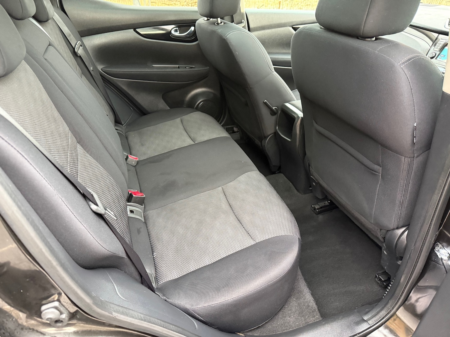 Used Nissan Qashqai 2015 for sale - 77435879: Photo 18