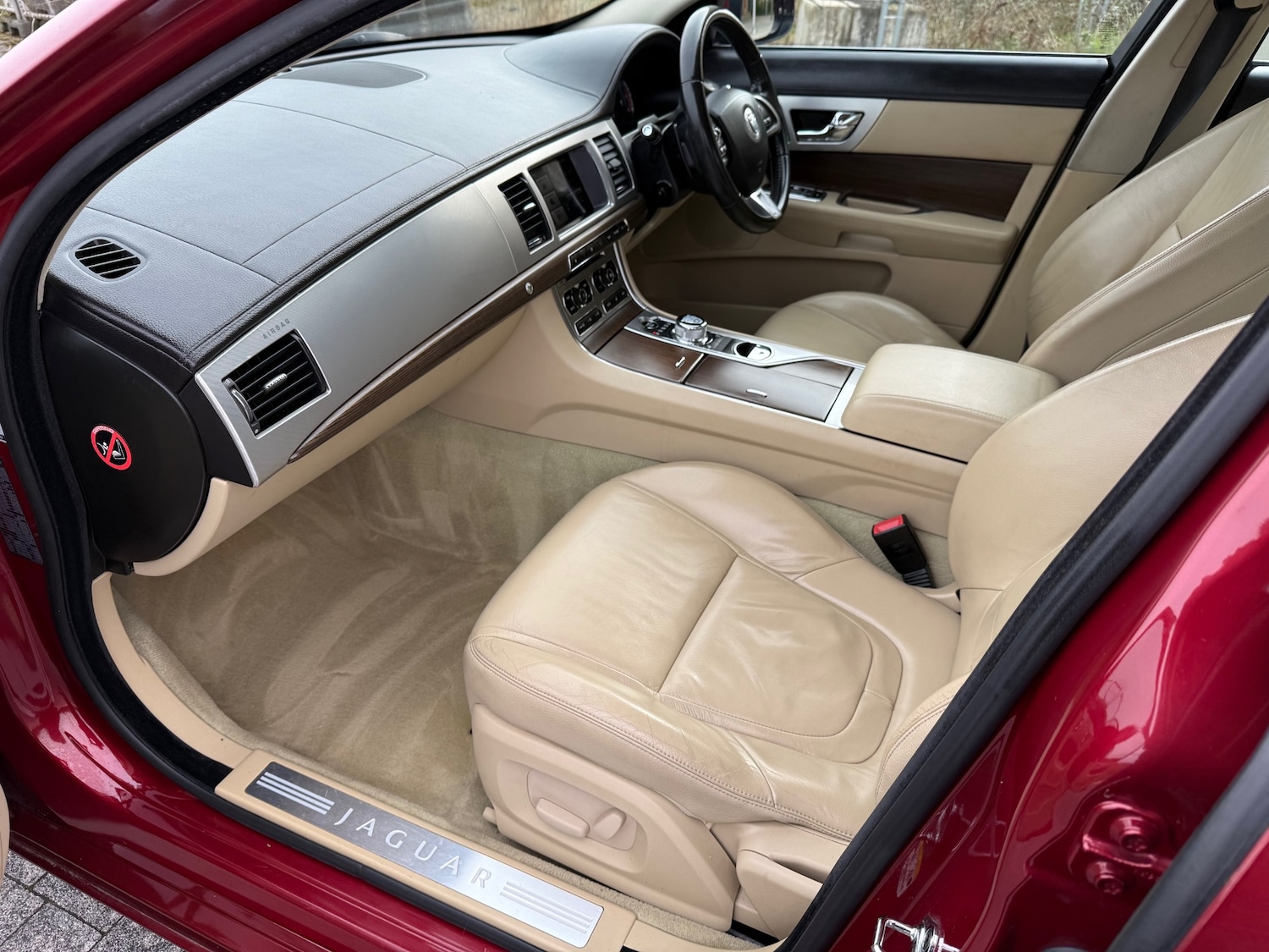 Used Jaguar XF 2013 for sale - 77595103: Photo 10