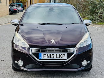 Used Peugeot 208 2015 for sale - 76644518: Photo