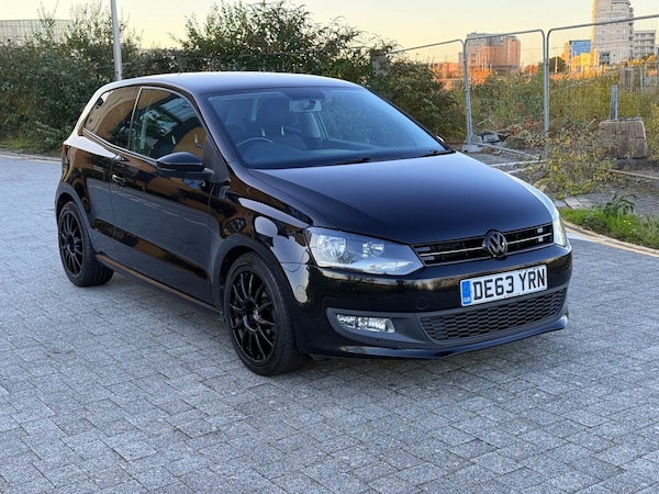 Used Volkswagen Polo 2013 for sale - 76224216: Photo 1