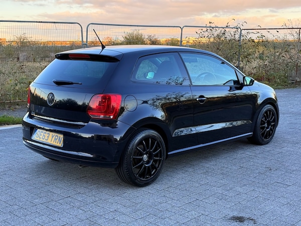 Used Volkswagen Polo 2013 for sale - 76224216: Photo 7