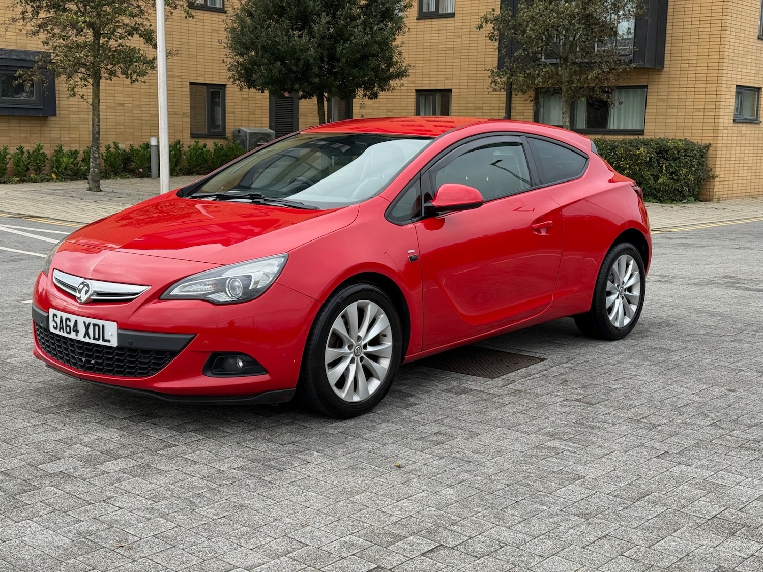 Used Vauxhall Astra GTC 2014 for sale - 76455601: Photo 3