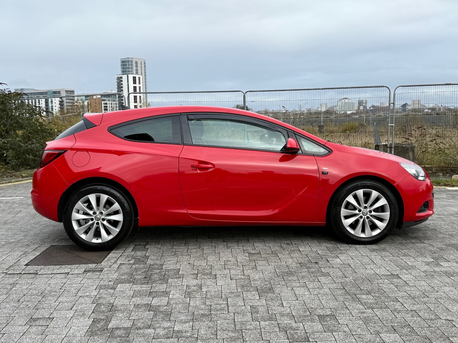 Used Vauxhall Astra GTC 2014 for sale - 76455601: Photo 8