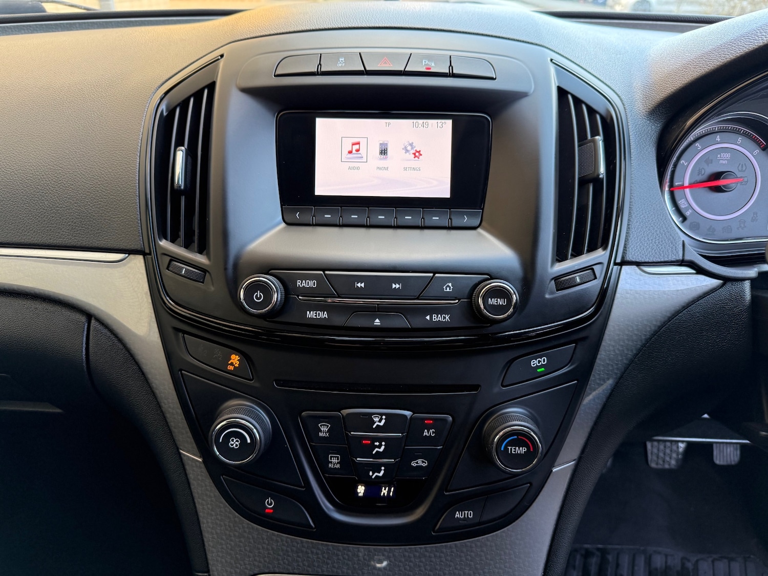 Used Vauxhall Insignia 2015 for sale - 76911320: Photo 12