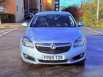 Used Vauxhall Insignia 2015 for sale - 76911320: Photo