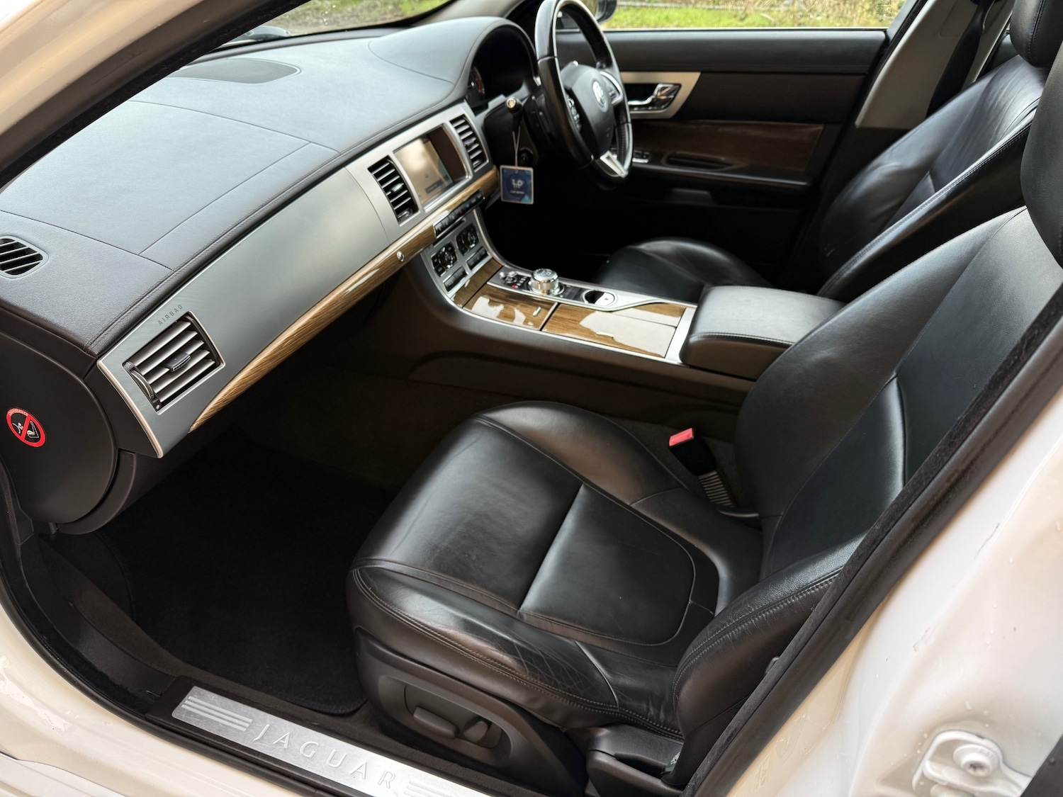 Used Jaguar XF 2011 for sale - 77173296: Photo 10